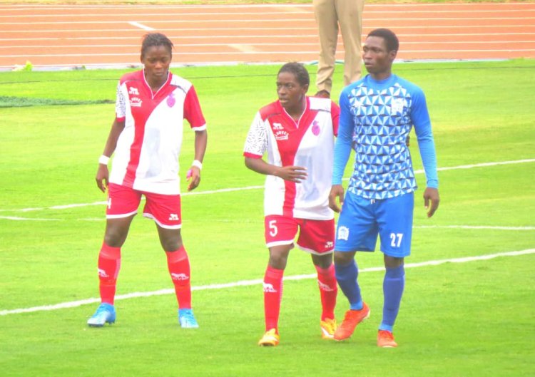 PRÉLIMINAIRES CHAMPIONS LEAGUE FEMININE  CAF LES LOUVES CONDAMNÉES AU MIRACLE