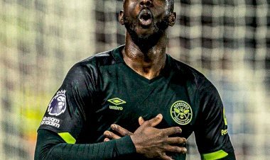 FOOTBALL : YOANE WISSA