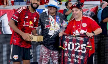 Lions Indomptables: Choupo Moting élu Joueur de la Saison par les supporters des New York Red Bulls!