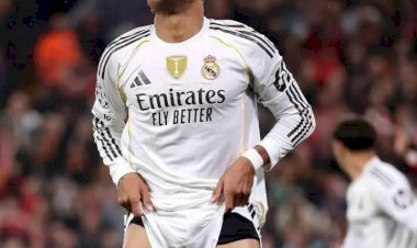 Football: Kylian Mbappé impuissant Face à Liverpool !