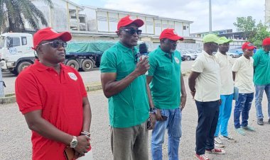 Football : les anciens Lions Indomptables transmettent les clés de la réussite à Douala !