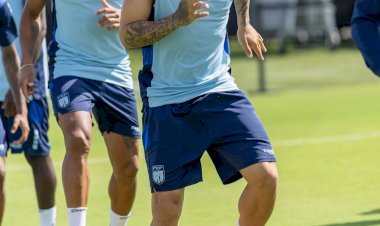 CDM 2026 : Les Requins Bleus affûtent leurs armes avant le choc contre l'Espagne !