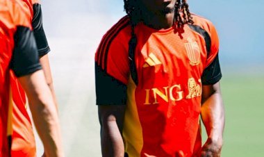 CDM 2026 : Doku rejoint la Belgique après la naissance de son fils !