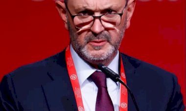 FIFA : la pression s'intensifie, Rafael Louzán demande la destitution d'Infantino !