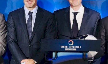 FIFA : Luis Figo réclame la démission de Gianni Infantino 