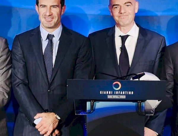 FIFA : Luis Figo réclame la démission de Gianni Infantino 