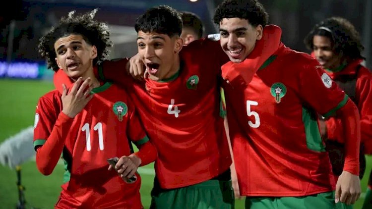 Mondial U17 Qatar 2025 : Les Lionceaux de l’Atlas en quarts après une victoire palpitante face au Mali!