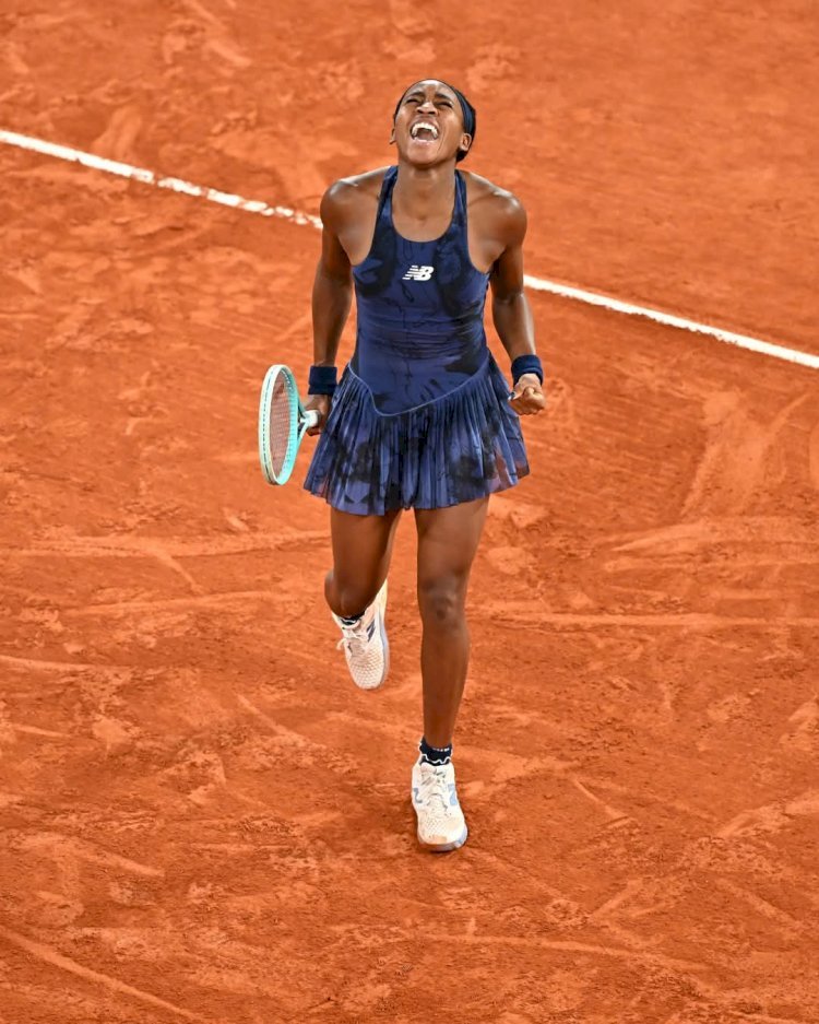 ROLAND-GARROS : COCO GAUFF SE RAFRAÎCHIT DE BOISSON POUR LA FINALE !