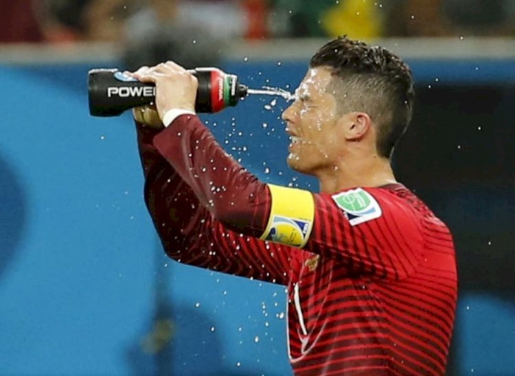 LA FIFA PRÉVOIT DE MULTIPLIER LES PAUSES FRAÎCHEURS AU MONDIAL 2026!