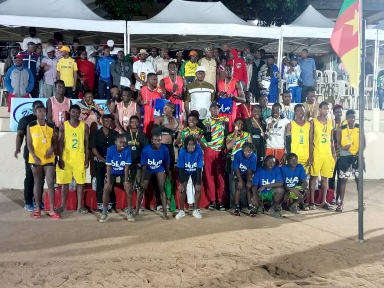 BLUE BEACH HALLYDAYS CLASH: L’AVENIR S'ANNONCE DORÉ!