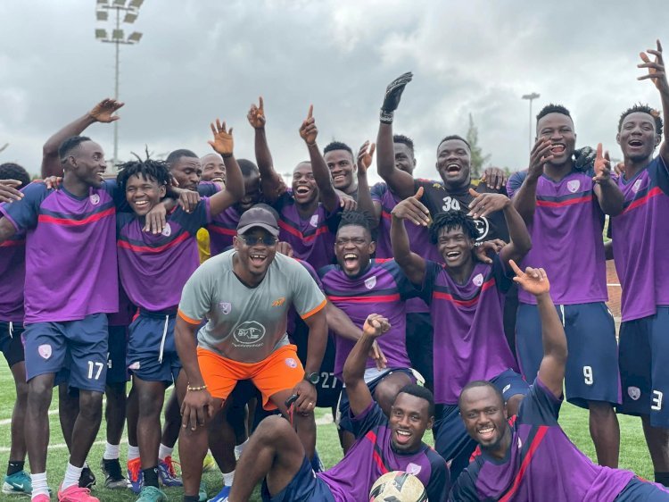 Football: Colombe Sportive, un champion gracieusement récompensé!