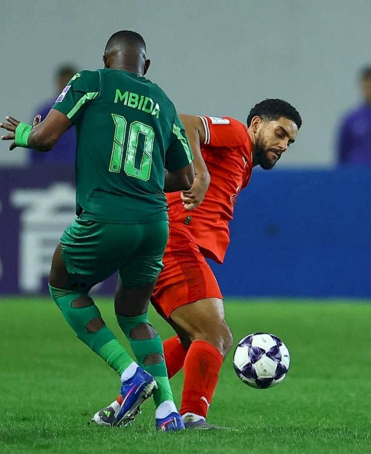 Lions Indomptables: Lionel Ateba remporte le duel face à Jean-Charles Castelletto !