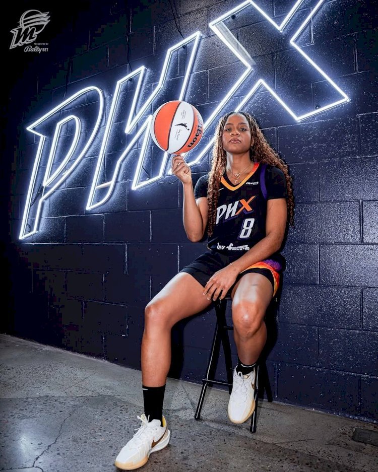 WNBA : Phoenix Mercury relance Monique Akoa Makani pour deux saisons !