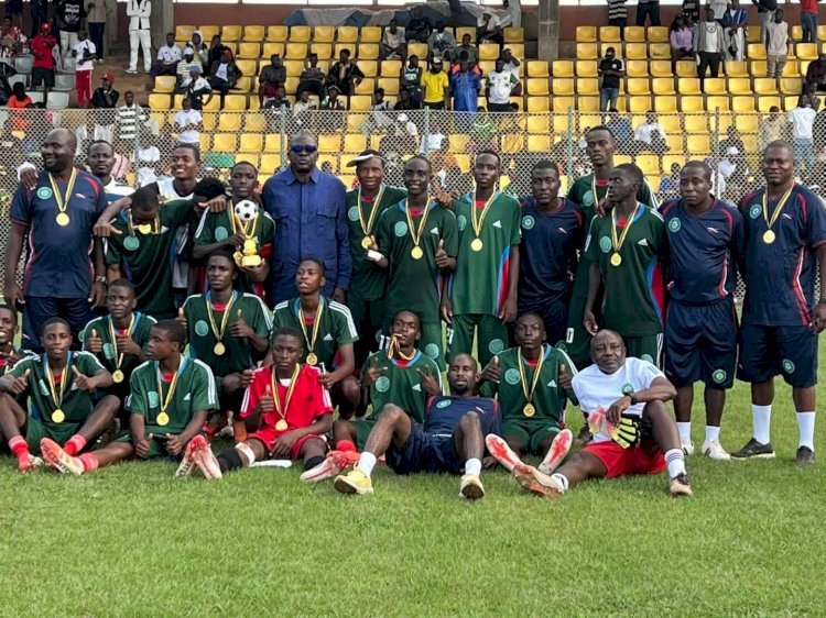 Football: Oyili FC s’offre le premier trône de Orange Élite U17 !