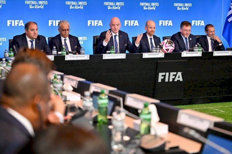 Gouvernance: Sous le feu des critiques, la FIFA présente ses excuses et resserre les rangs autour d'Infantino !