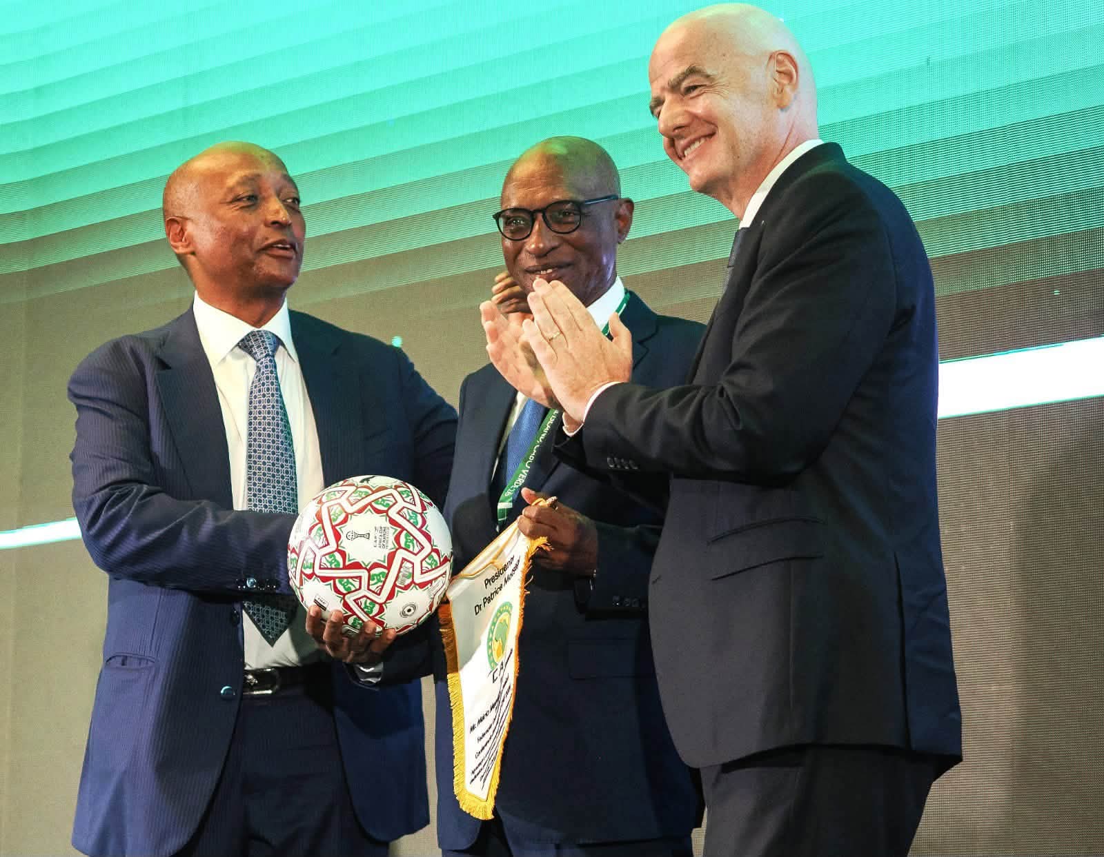 Patrice Motsepe réaffirme son soutien à Gianni Infantino